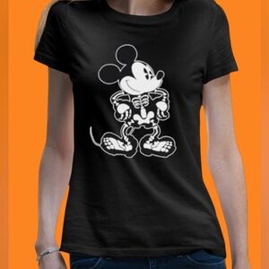 🎃 DISNEY! SUPER CUTE MICKEY MOUSE SKELETON TEE! *UNISEX*